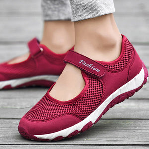 Women's Breathable Soft Sole Walking Sneakers