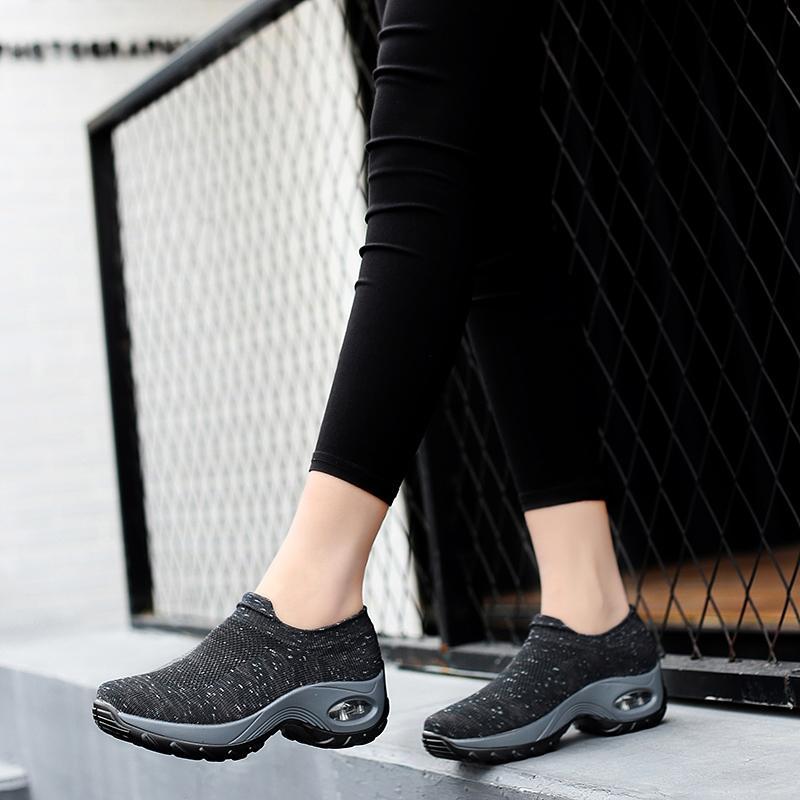 Women's Summer Slip-On Air-Permeable Hollow Mesh Fabric Casual Sneakers
