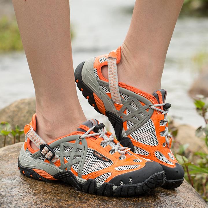 Unisex Men Women Outdoor Breathable Hiking Water Shoes（pay attention to the unisex size）