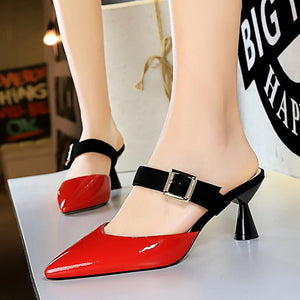 Date Pointed Toe Buckle Strap Slippers